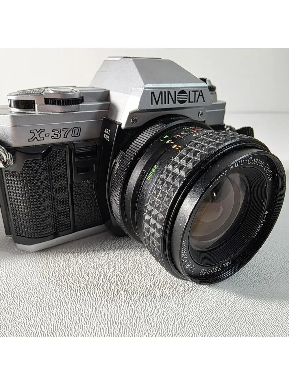 Minolta X-370 35mm Film SLR Camera W/28mm Lens & Minolta Auto Winder - Working